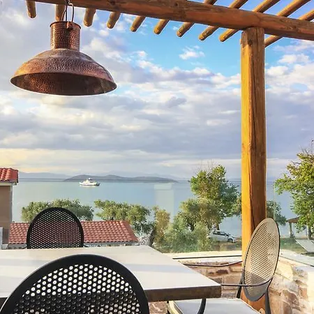 By The Sea Luxury Suites Limenas  Exterior foto