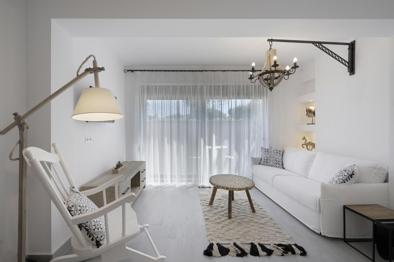 By The Sea Luxury *