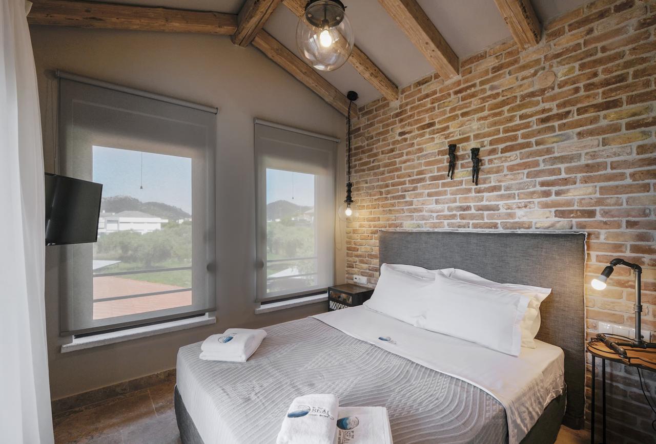 By The Sea Luxury *